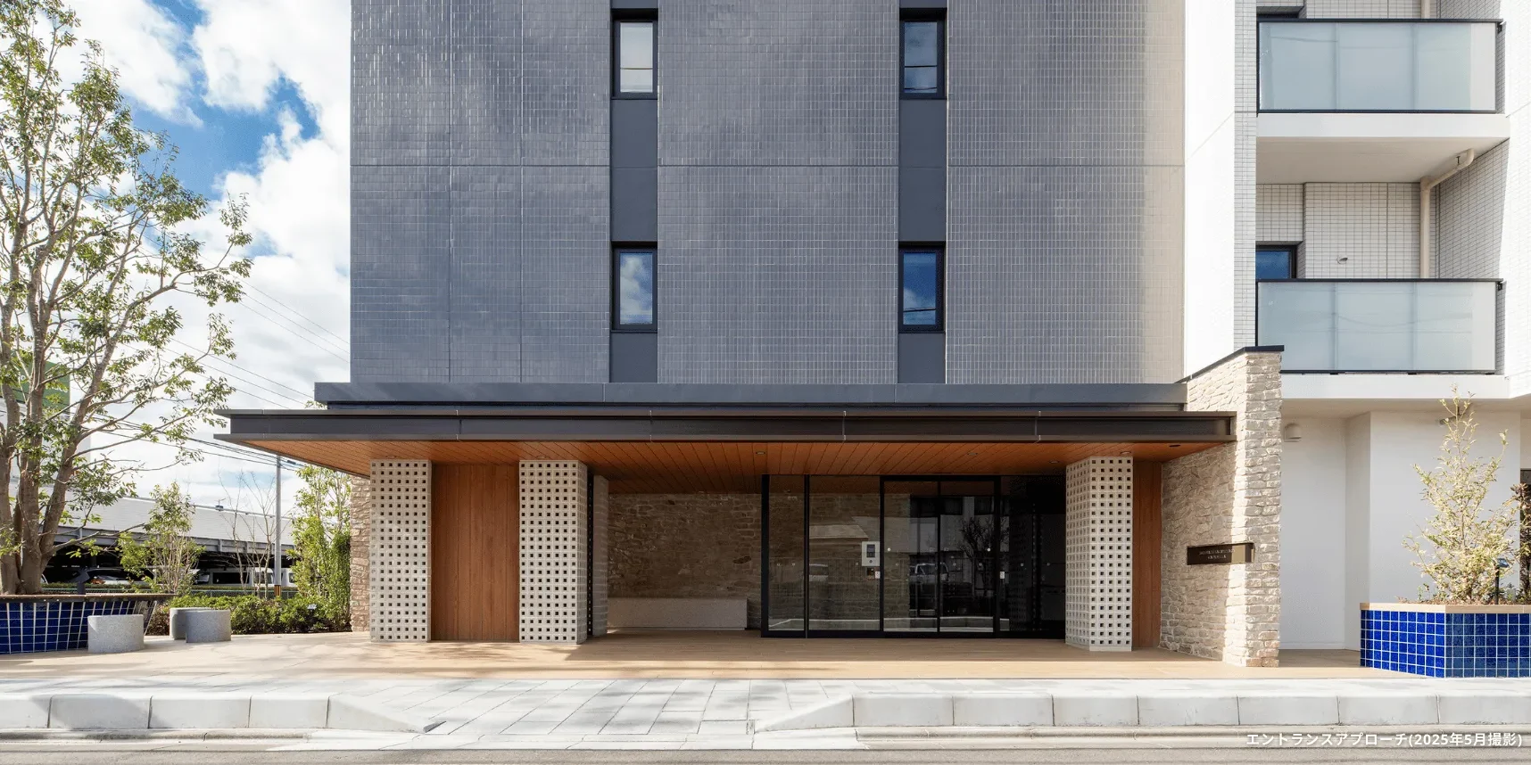 エントランスアプローチ